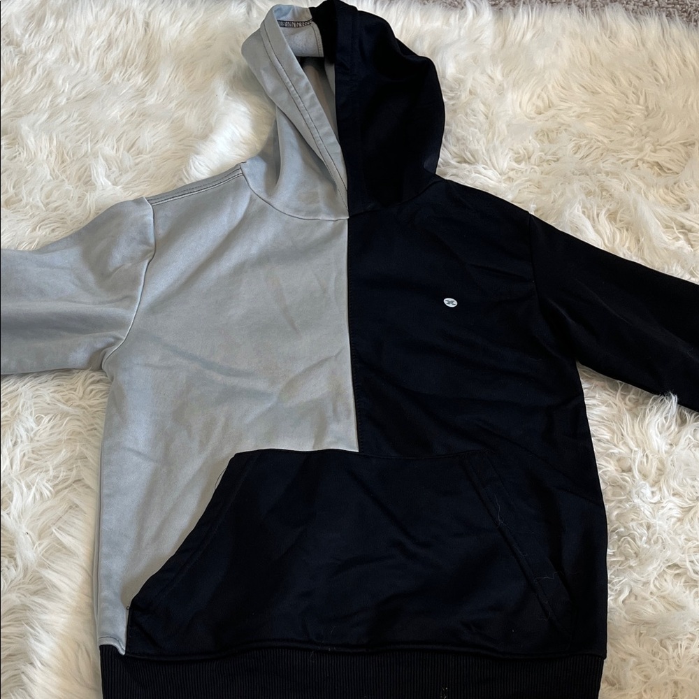 RBX Men's Black and Gray Hoodie